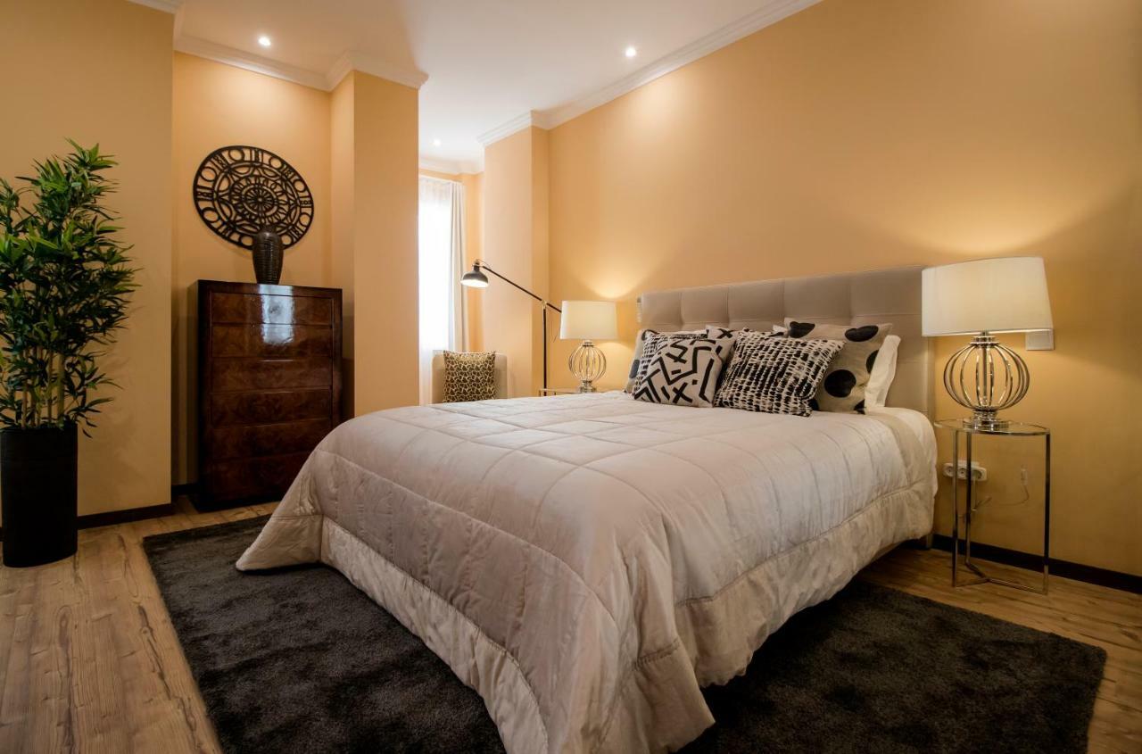 Apartamentos Rosa Do Bairro Alto Lisbon Bagian luar foto