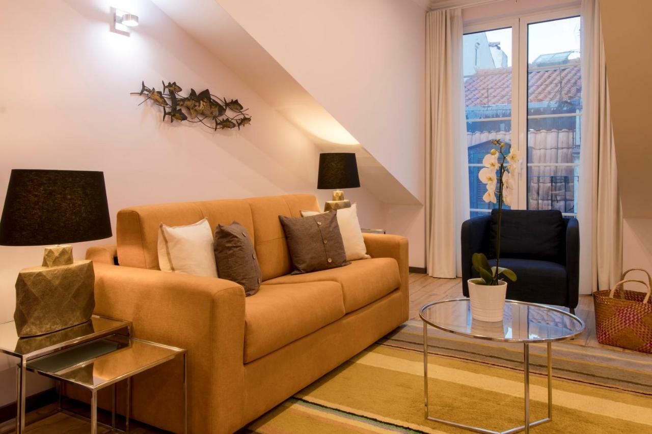 Apartamentos Rosa Do Bairro Alto Lisbon Bagian luar foto