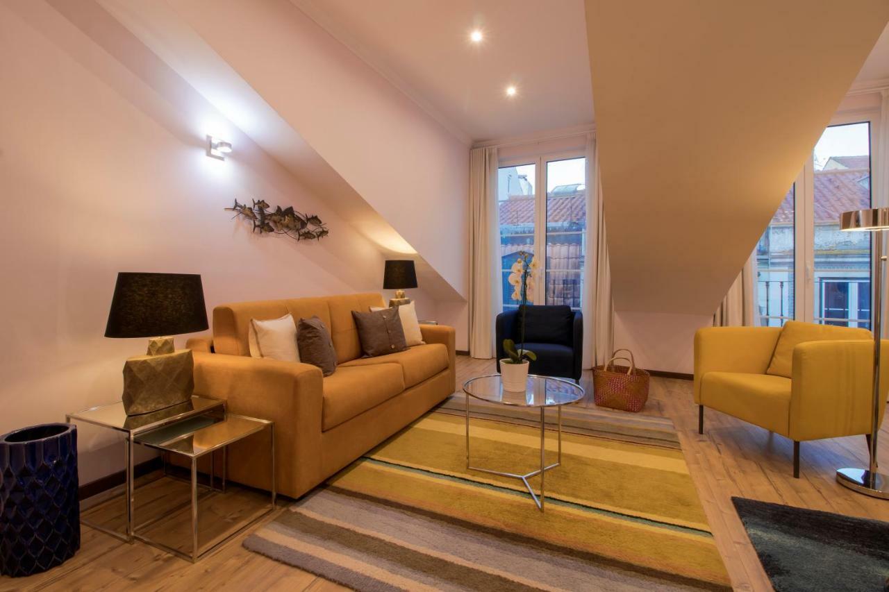 Apartamentos Rosa Do Bairro Alto Lisbon Bagian luar foto